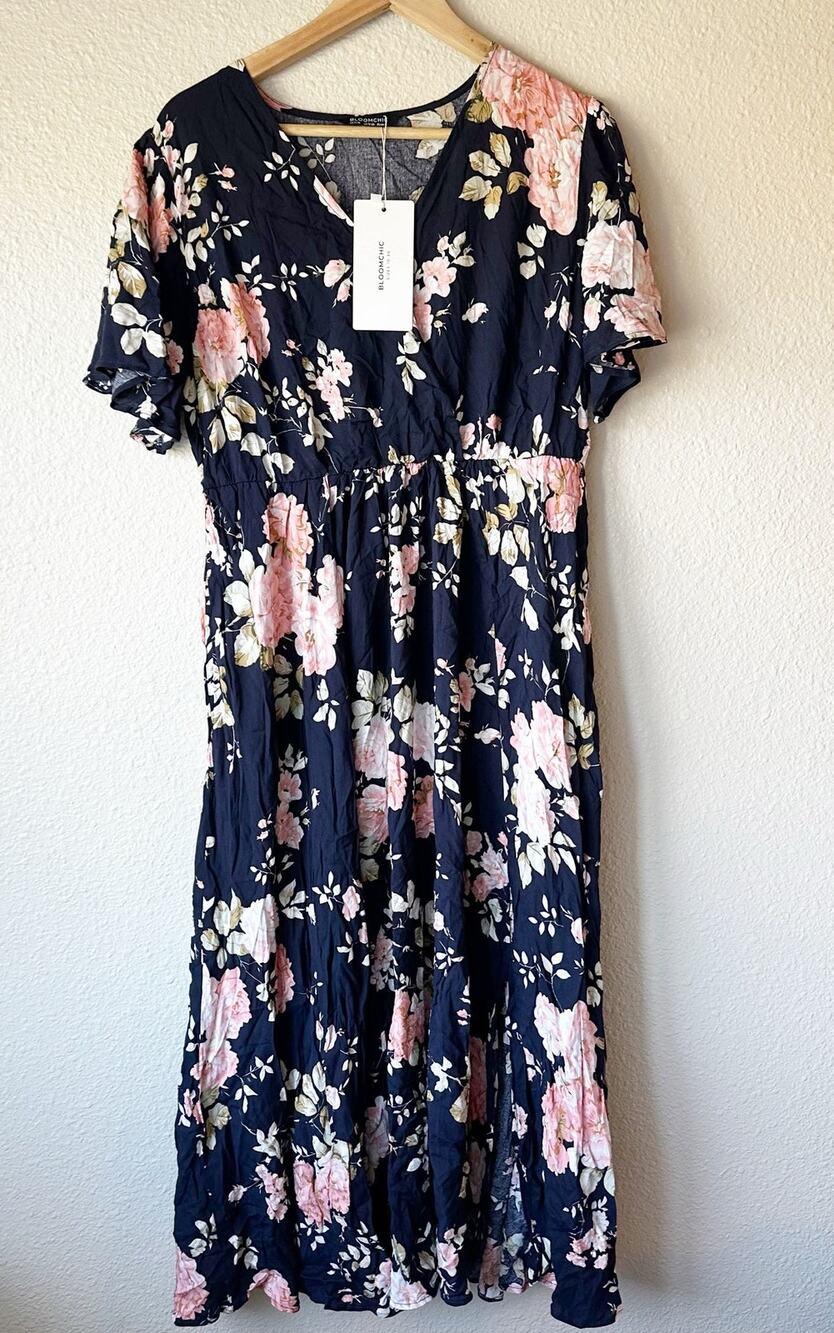 BloomChic Floral Print Surplice V-Neck Short Sleeve Midi Dress US 14-16 NWT